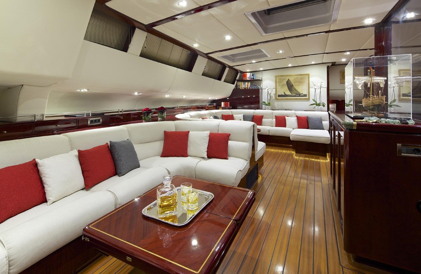 [40m-Yacht-ALLURE]-9331-32.jpg