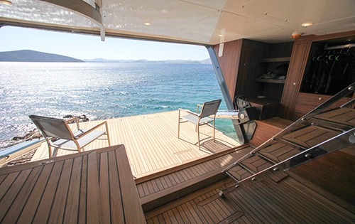 [40m-Yacht-ROX-STAR]-9961-130.jpg