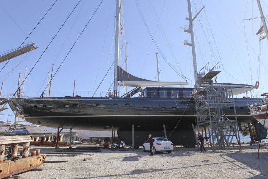 [40m-Yacht-ROX-STAR]-9961-133.jpg