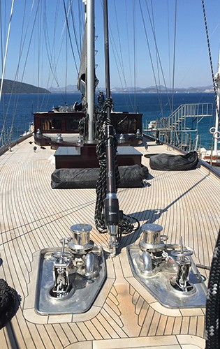 [40m-Yacht-ROX-STAR]-9961-176.jpg
