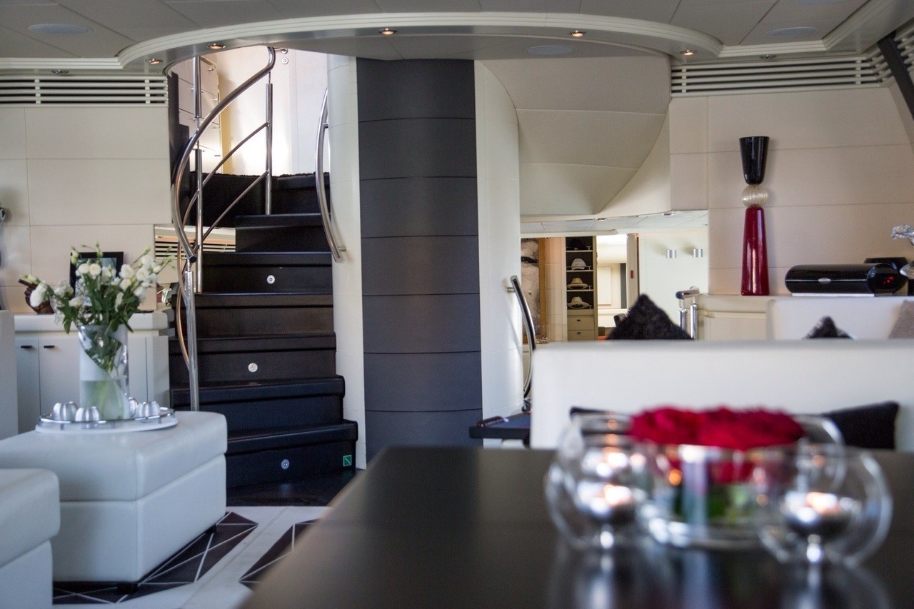 [40m-Yacht-SAMJA]-9972-26.jpg
