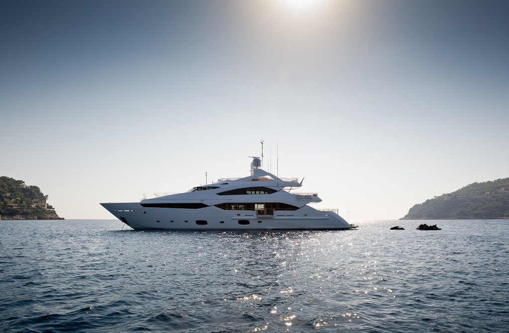 [40m-Yacht-THUMPER]-9491-209.jpg