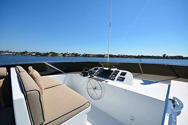 [47m-Yacht-THEMIS]-9997-189.jpg