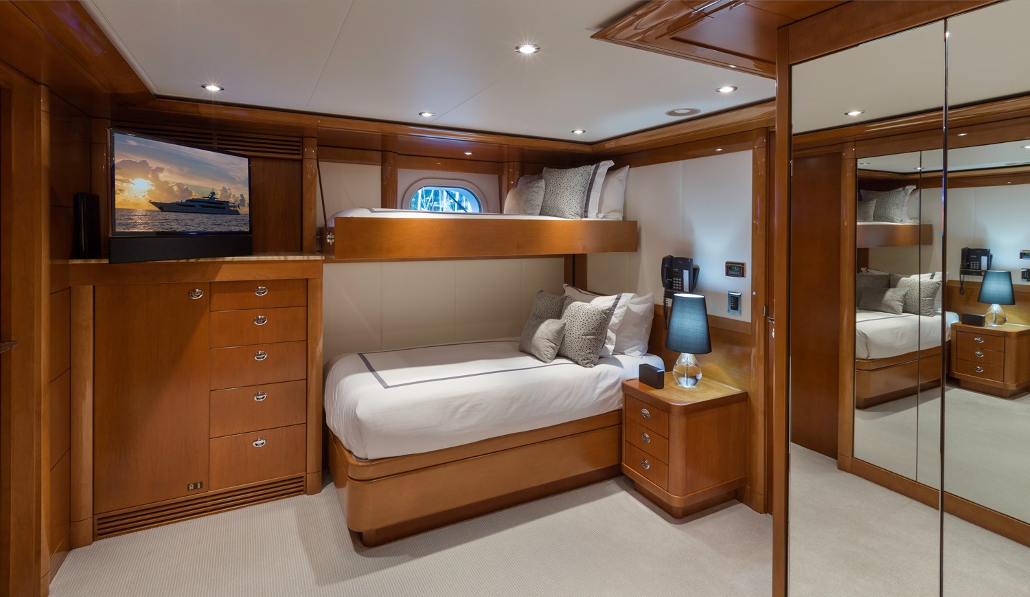 [49m-Yacht-AQUAVITA]-9370-193.jpg