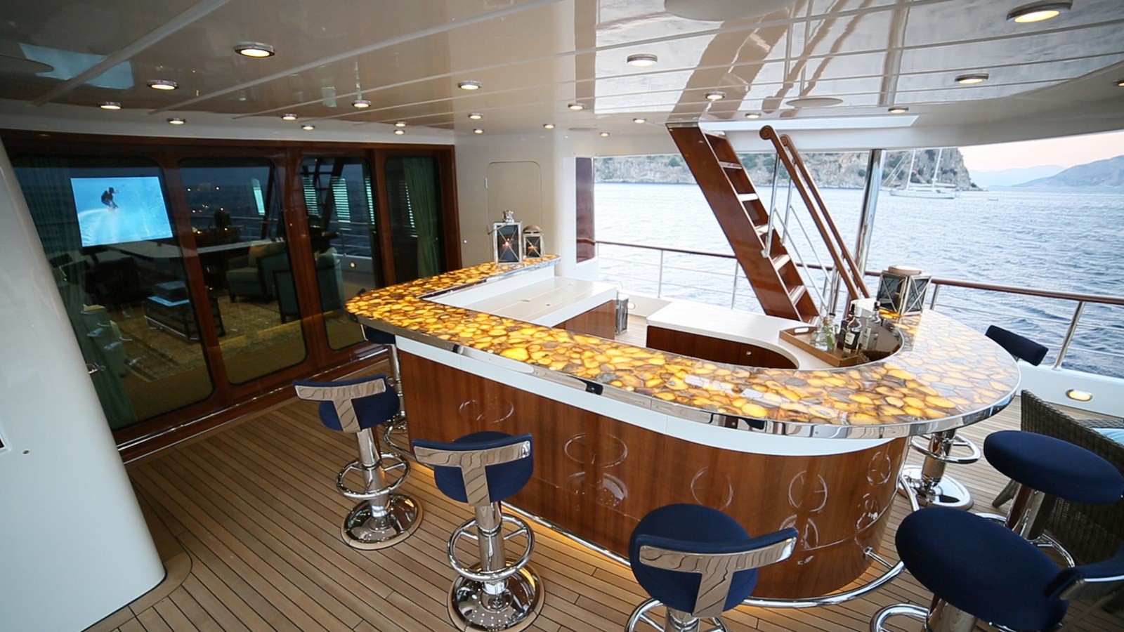 [49m-Yacht-CLARITY]-9971-82.jpg