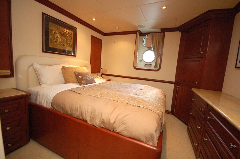 [55m-Yacht-STARGAZER]-997-198.jpg