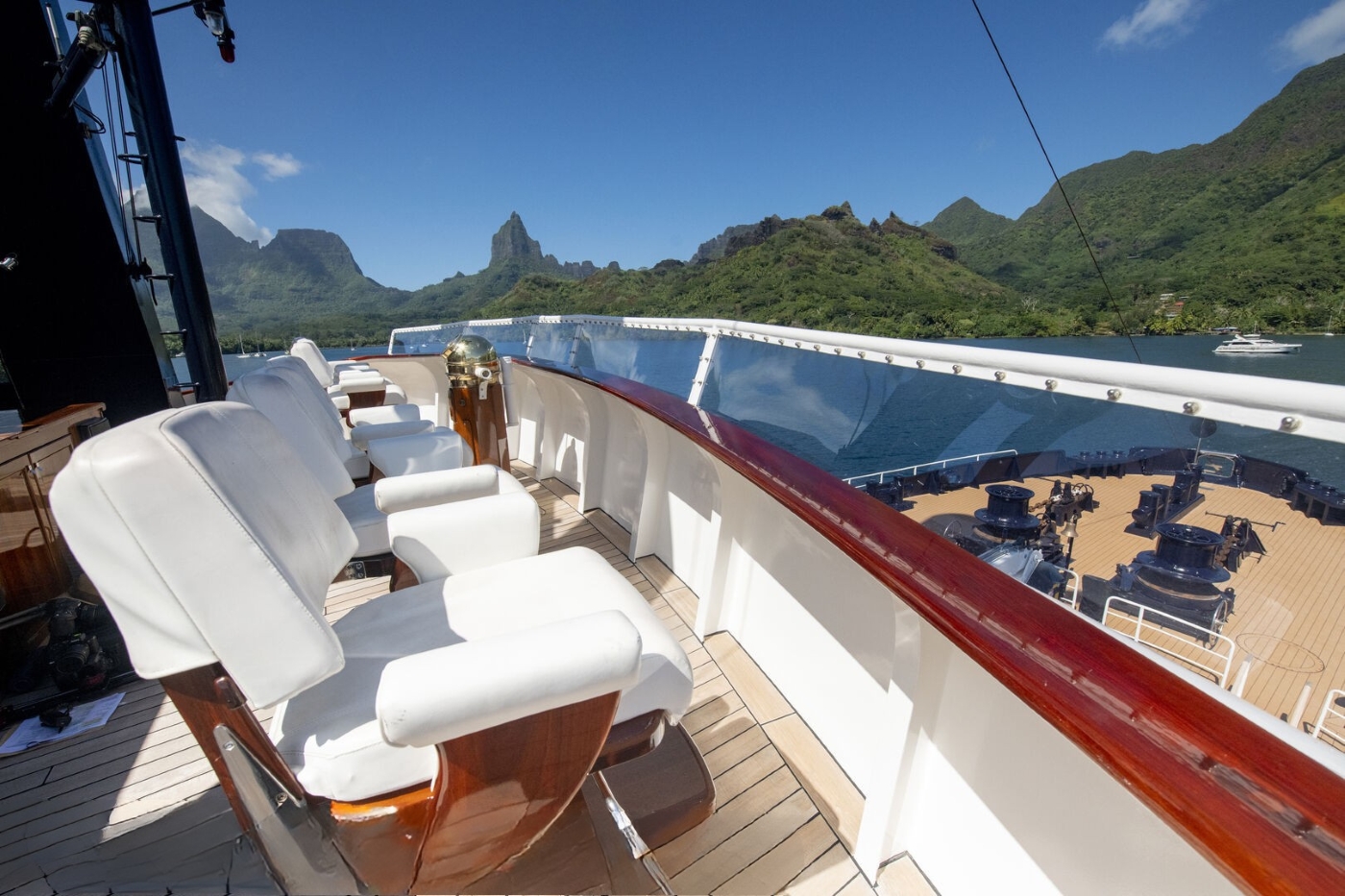 [EXPLORER-YACHT-ARCTIC-P]-9901-26.jpg