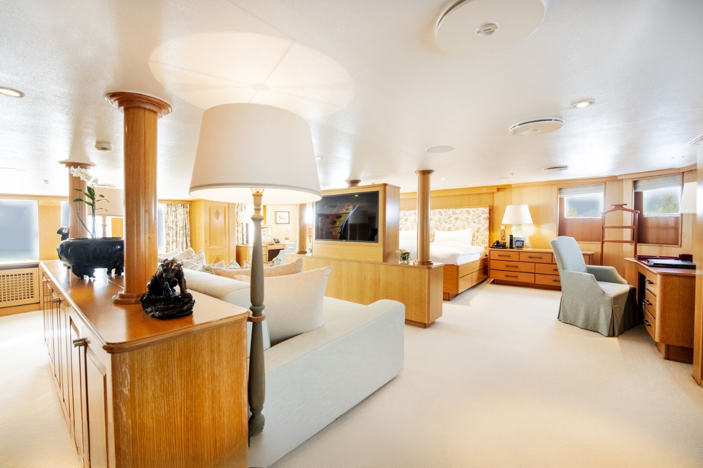 [EXPLORER-YACHT-ARCTIC-P]-9901-37.jpg