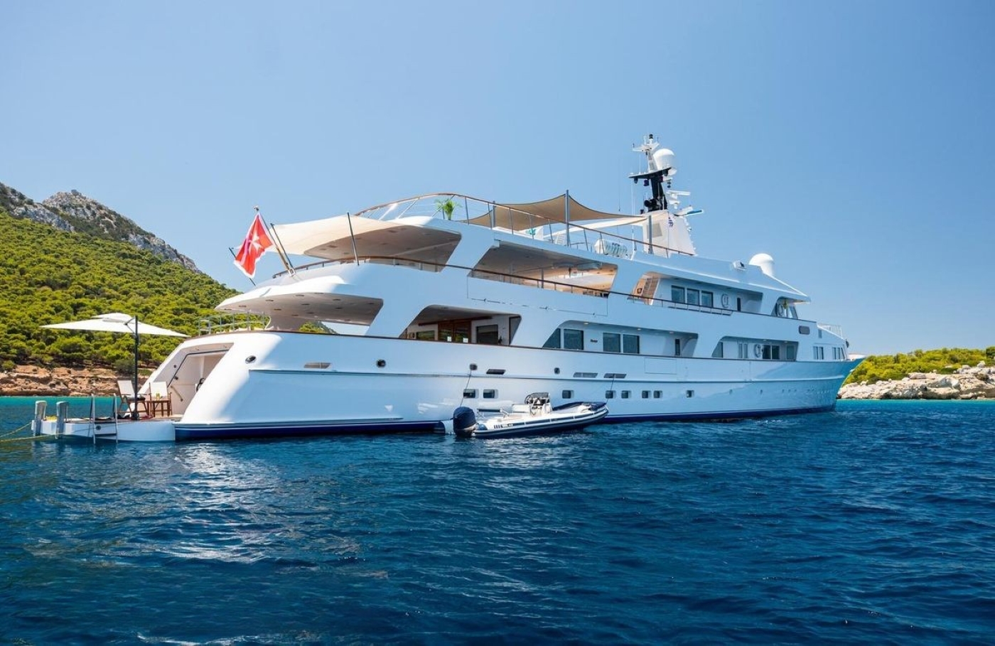 [LUXURY-MOTOR-YACHT-ILLUSION]-924-14.jpg