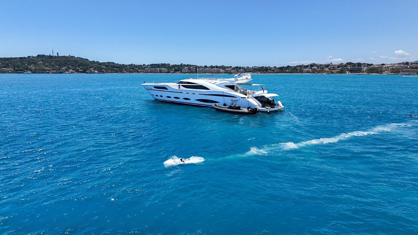[MOTOR-YACHT-AB]-9919-19.jpg