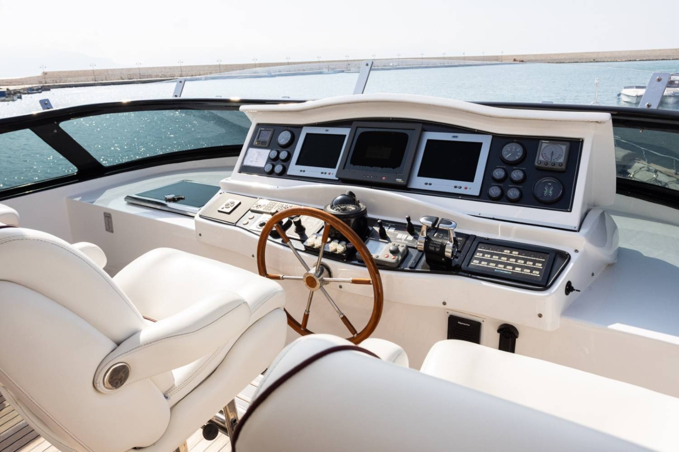 [MOTOR-YACHT-ANTARAH]-9245-18.jpg