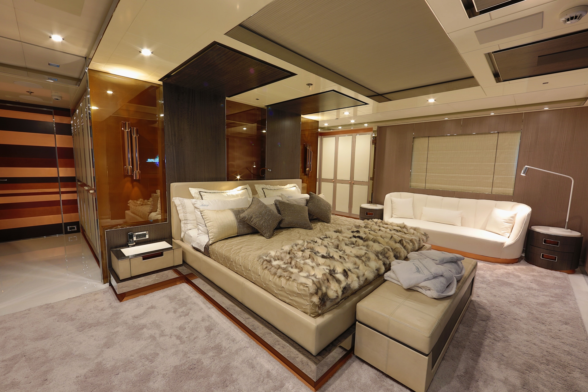 [MOTOR-YACHT-BILGIN---HULL]-9974-14.jpg
