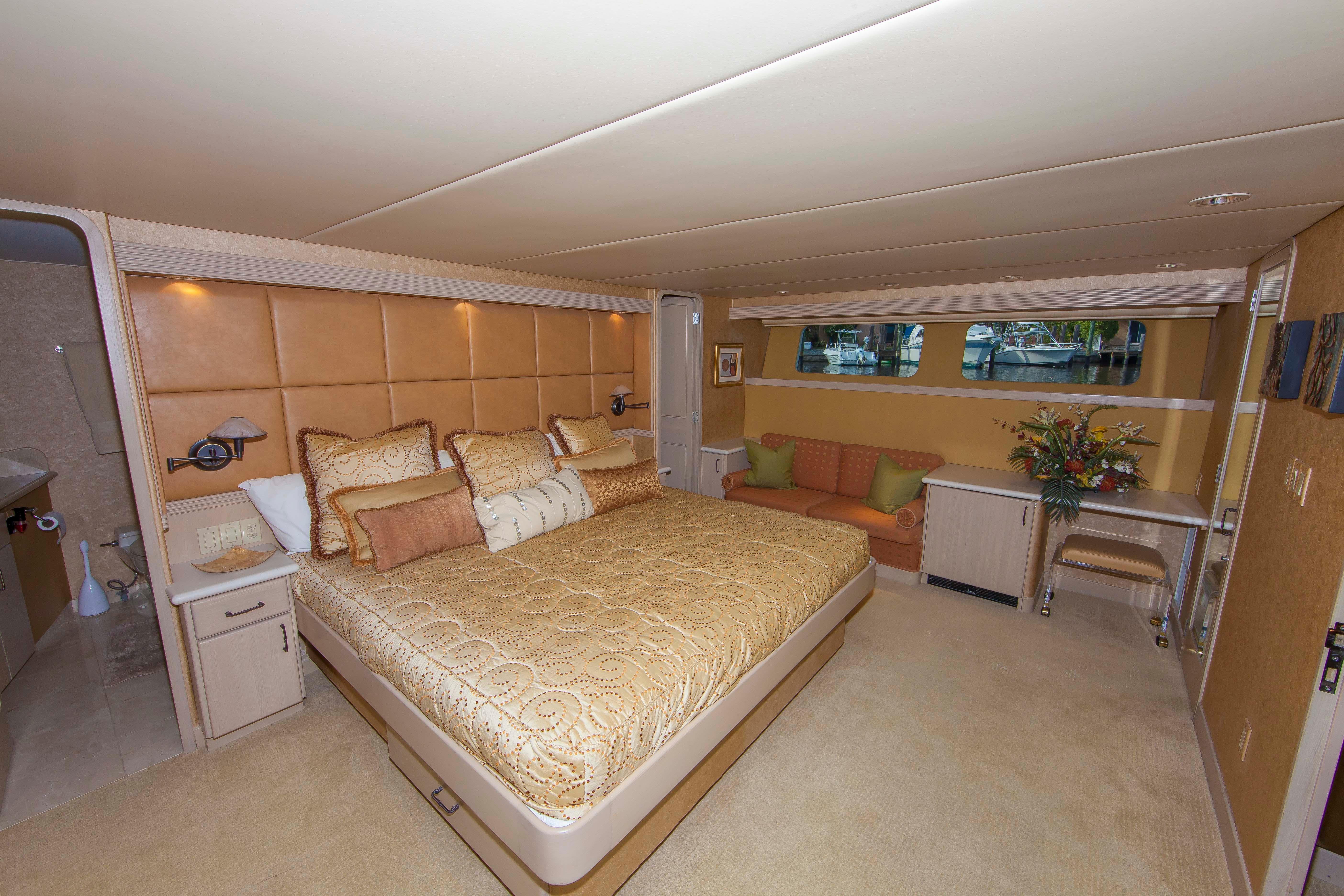 [MOTOR-YACHT-GOLDEN-TOUCH]-9384-15.jpg