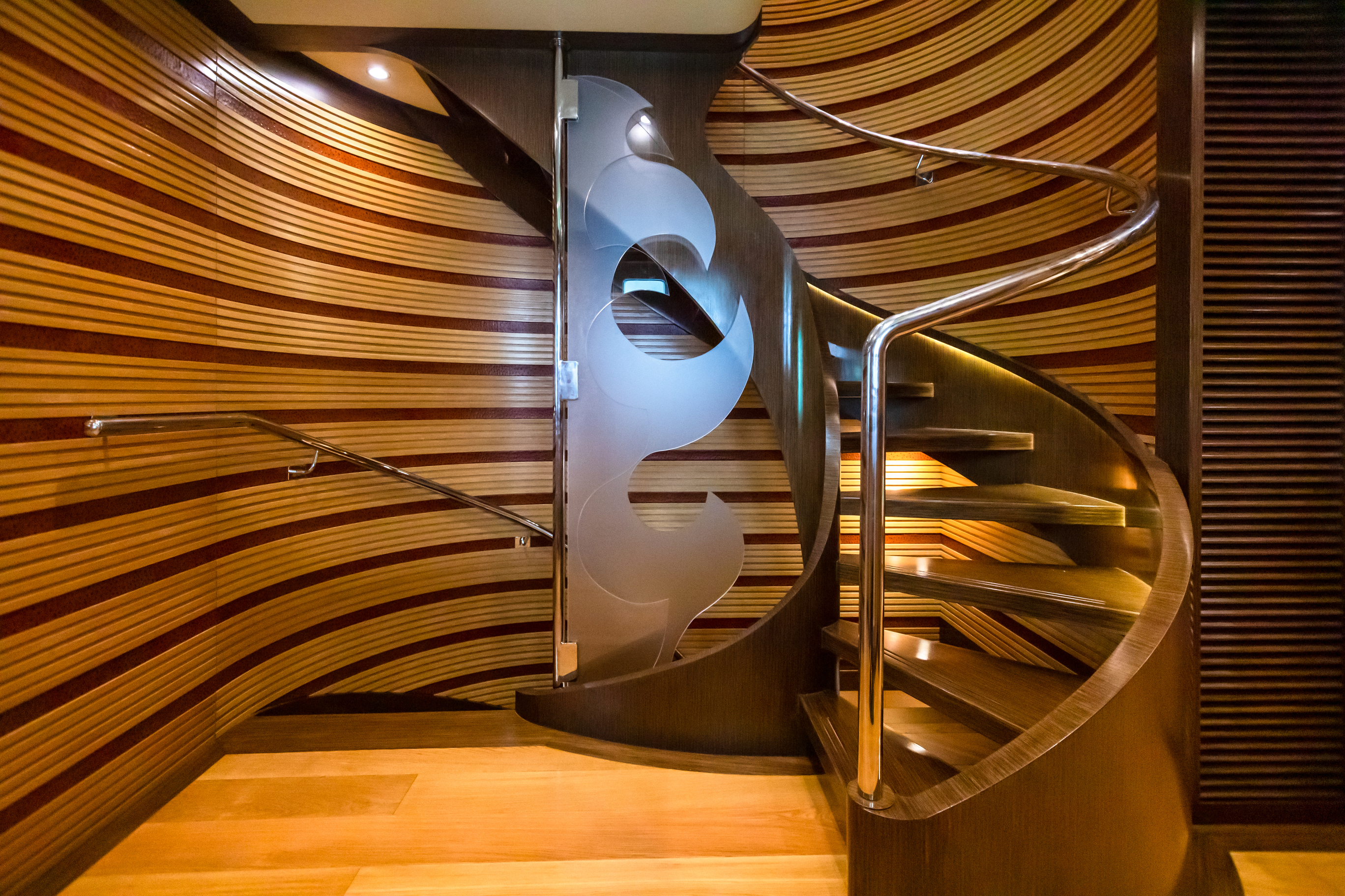 [MOTOR-YACHT-HULL]-9076-10.jpg