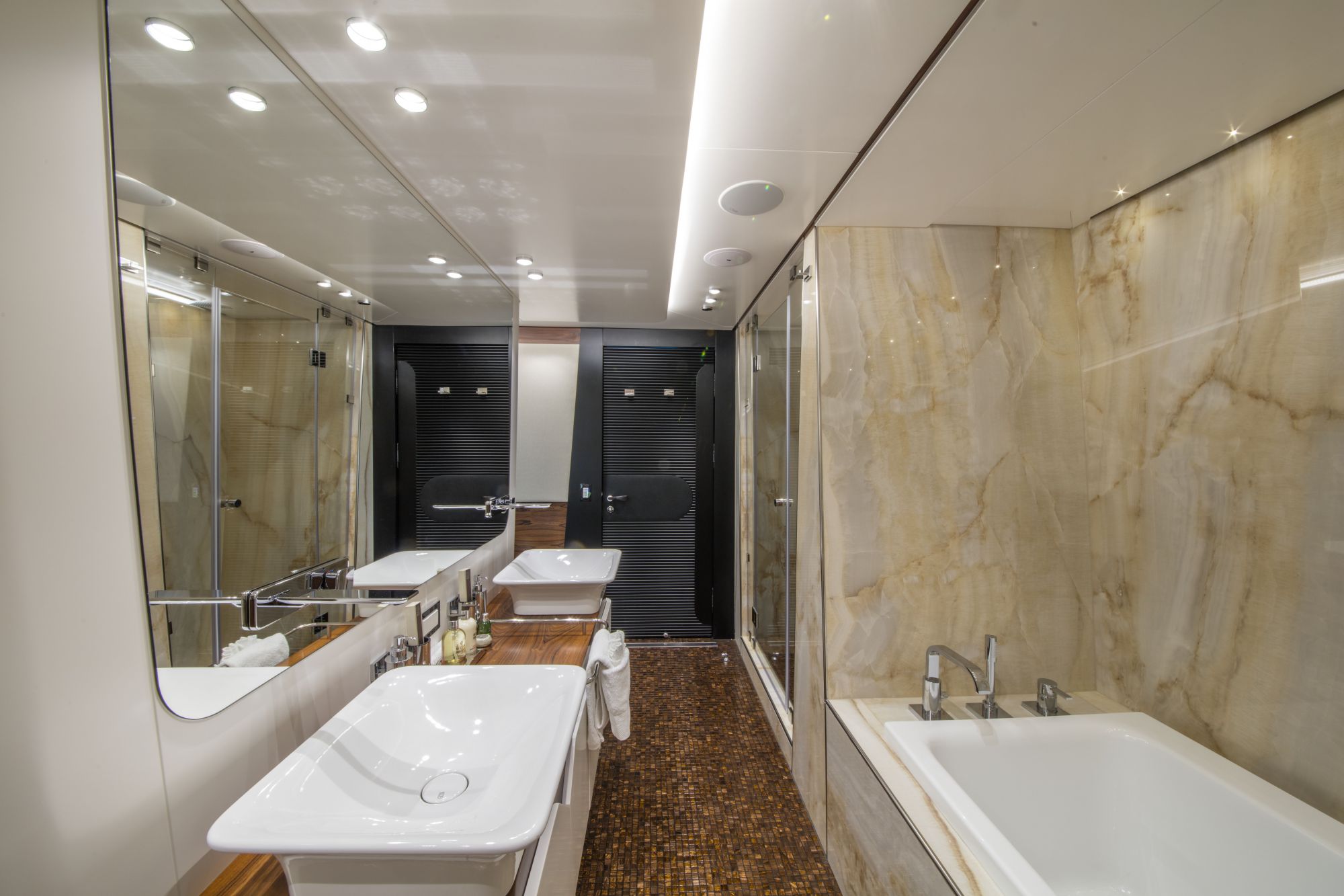 [MOTOR-YACHT-KATINA-HULL]-9772-17.jpg