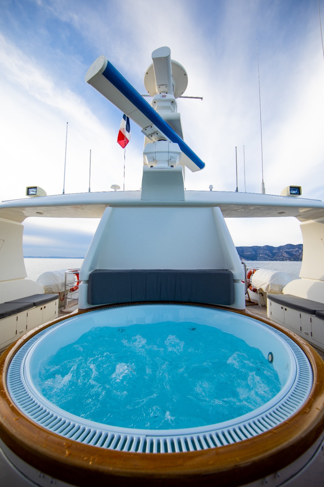 [MOTOR-YACHT-MABRUK-III]-937-10.jpg