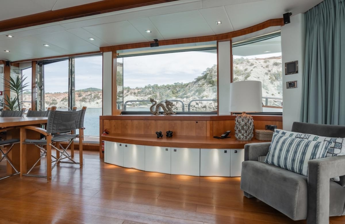 [MOTOR-YACHT-PLAY-THE-GAME]-9816-44.jpg