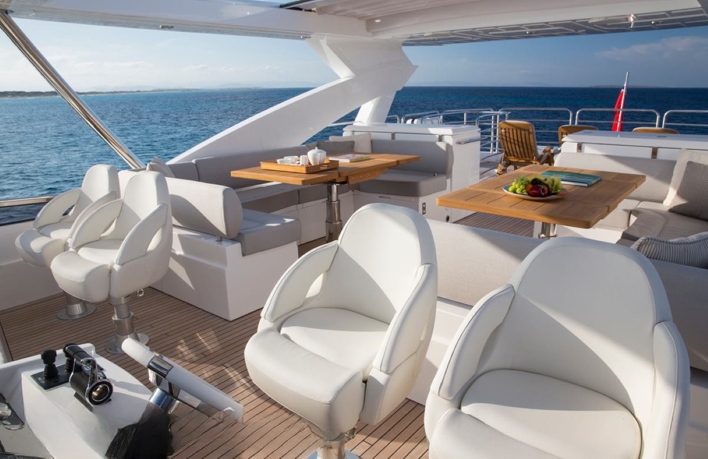 [MOTOR-YACHT-PLAY-THE-GAME]-9816-59.jpg