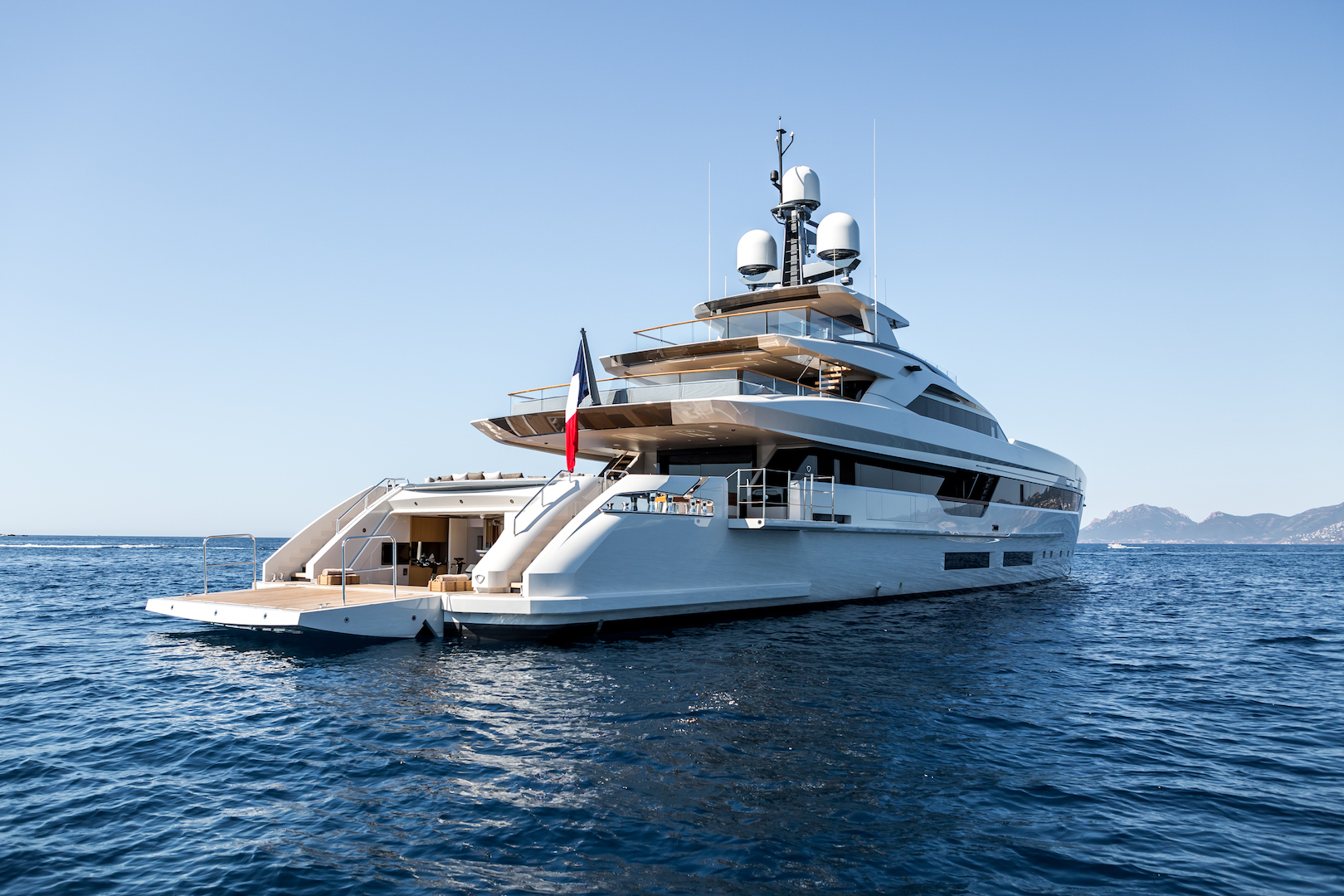 [MOTOR-YACHT-TANKOA-S]-9722-3.jpg