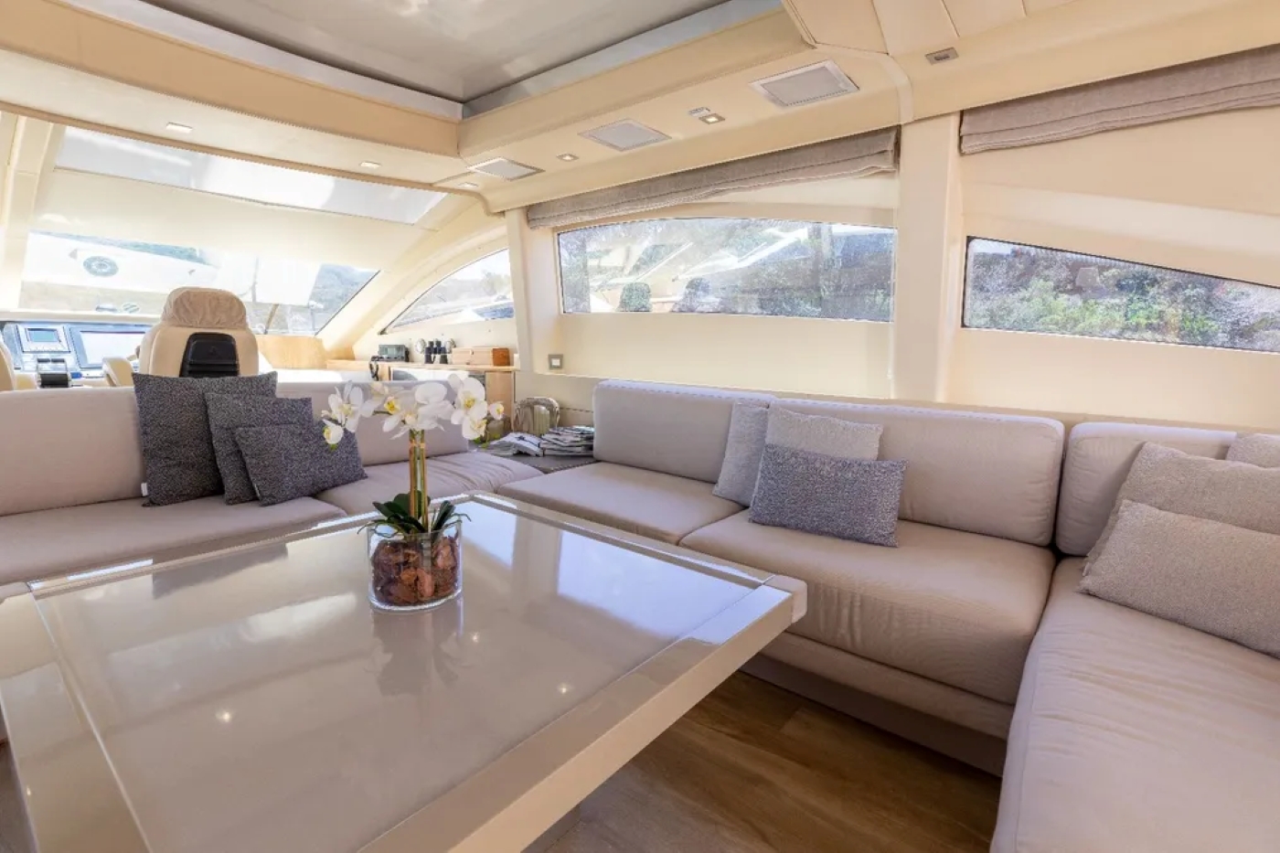 [MY-YACHTMIND]-9730-13.jpg