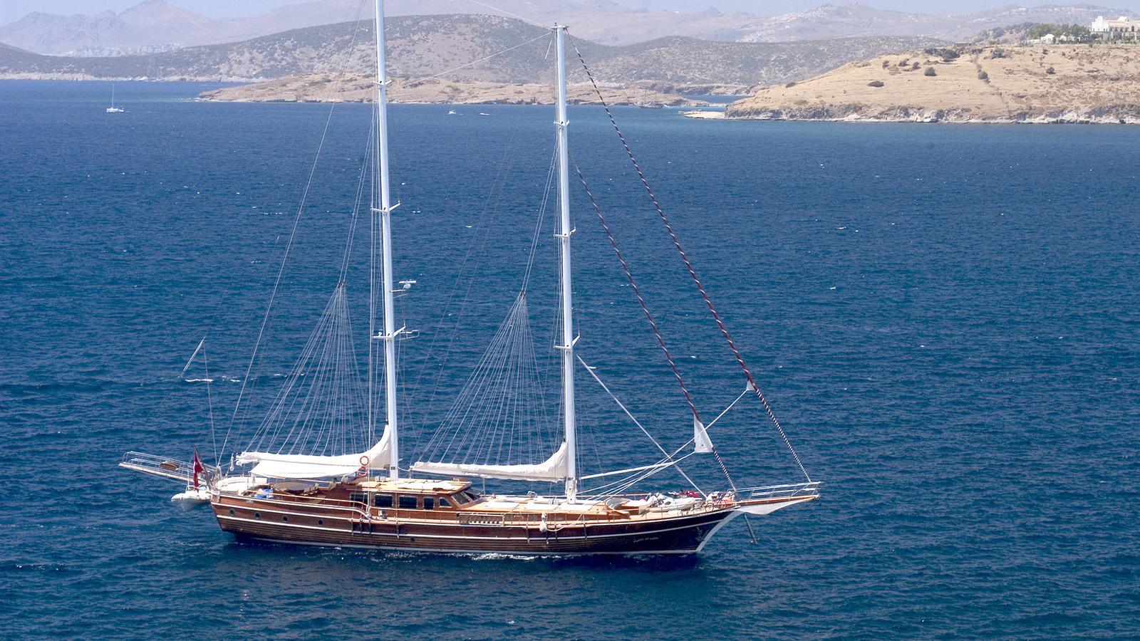 [SAILING-YACHT-QUEEN-OF-KARIA]-9103-6.jpg