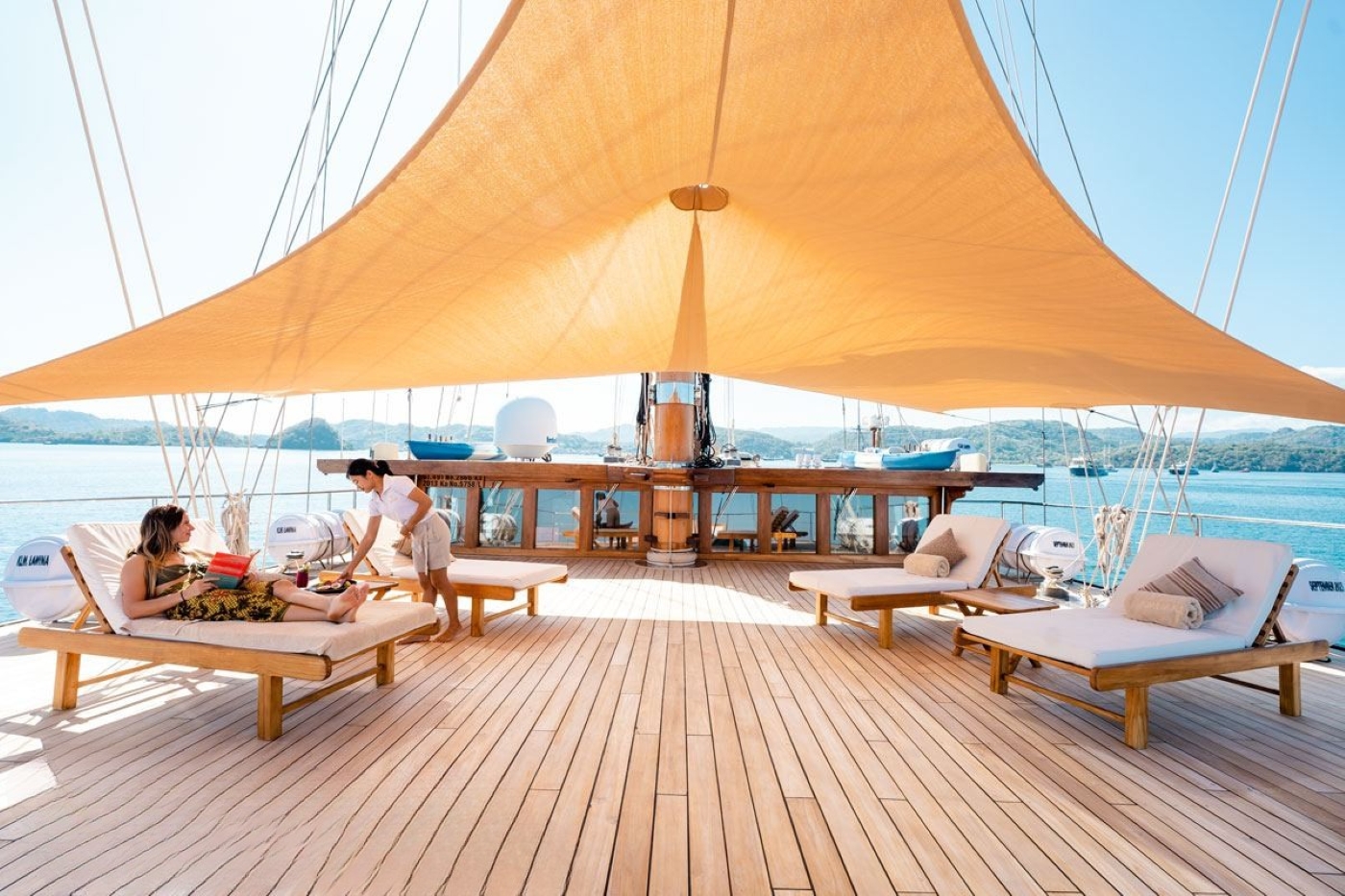 [TRADITIONAL-PHINISI-YACHT-LAMINA]-9545-60.jpg