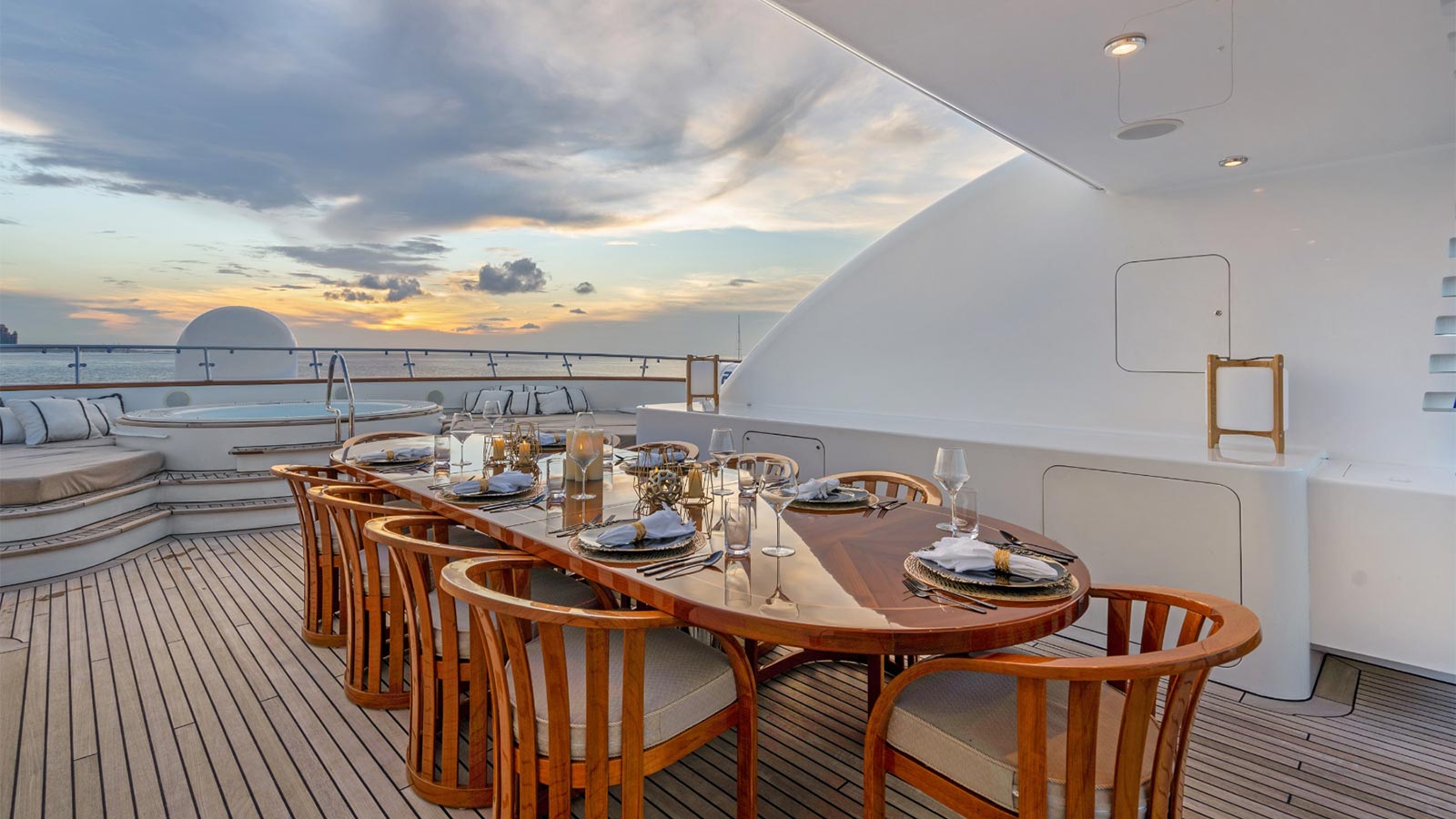 147_-Hakvoort_Big-Easy_Exteriors-19-WEB-SIZE_sd.jpg
