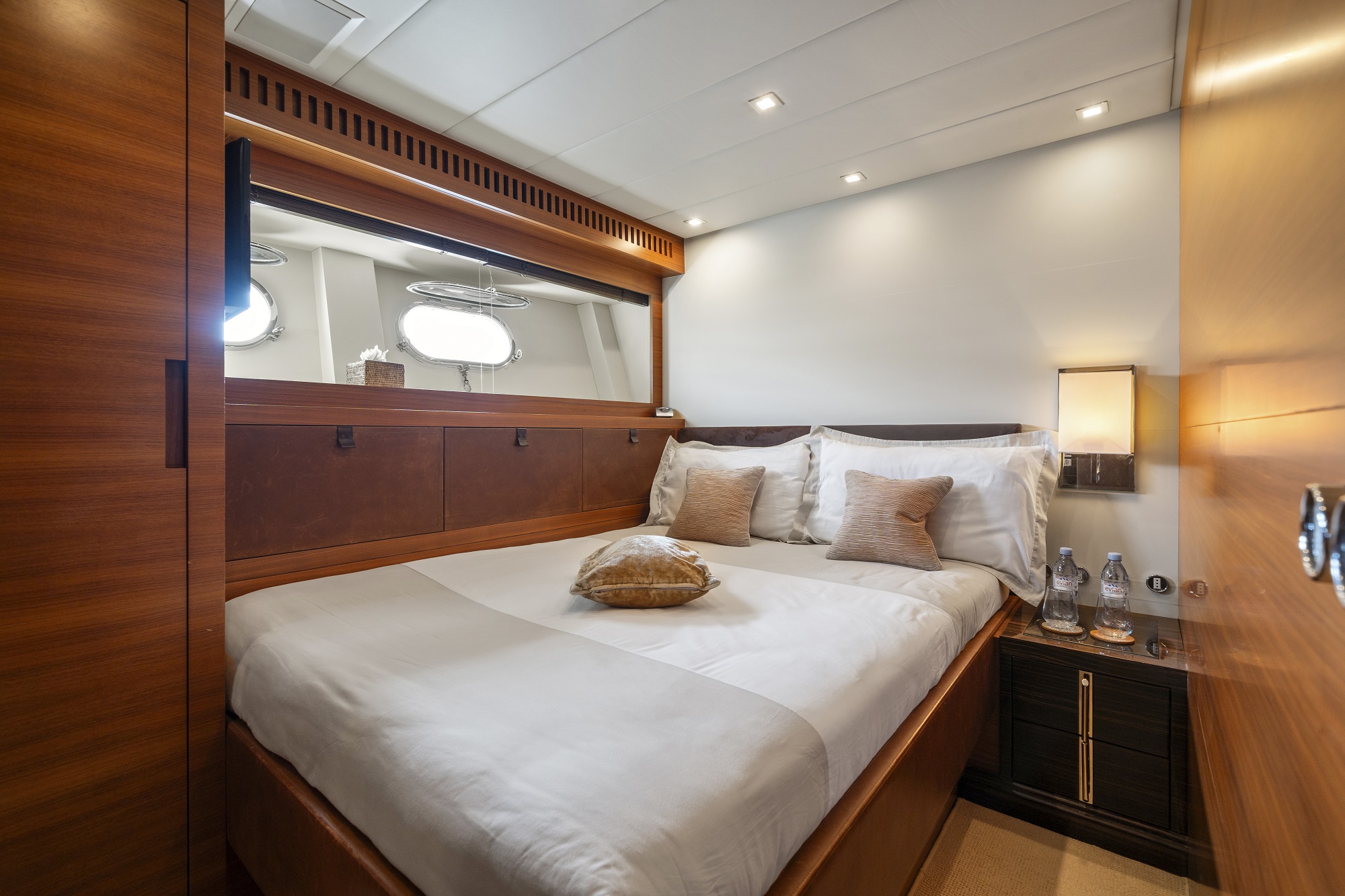 406 Guest suite.jpg