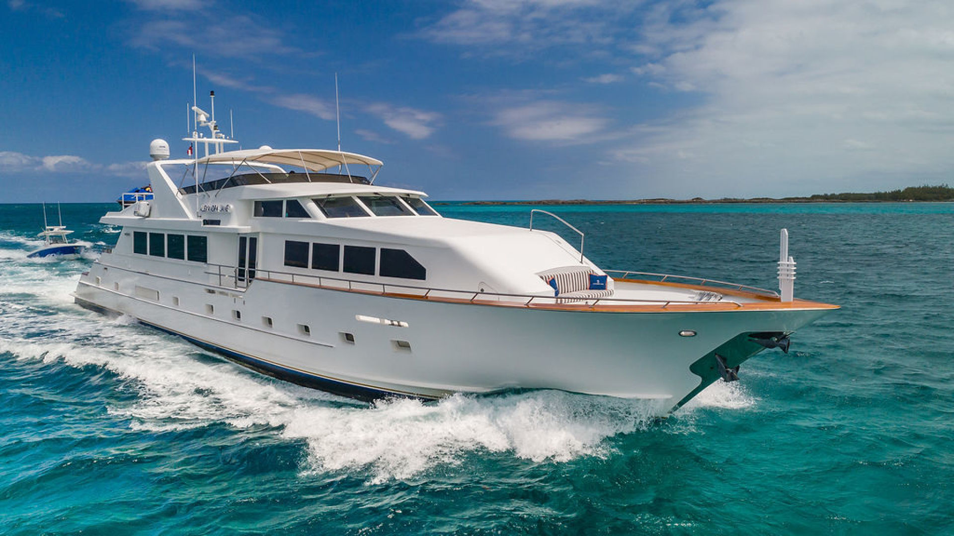 ALEXANDRA JANE Exterior 4.jpg