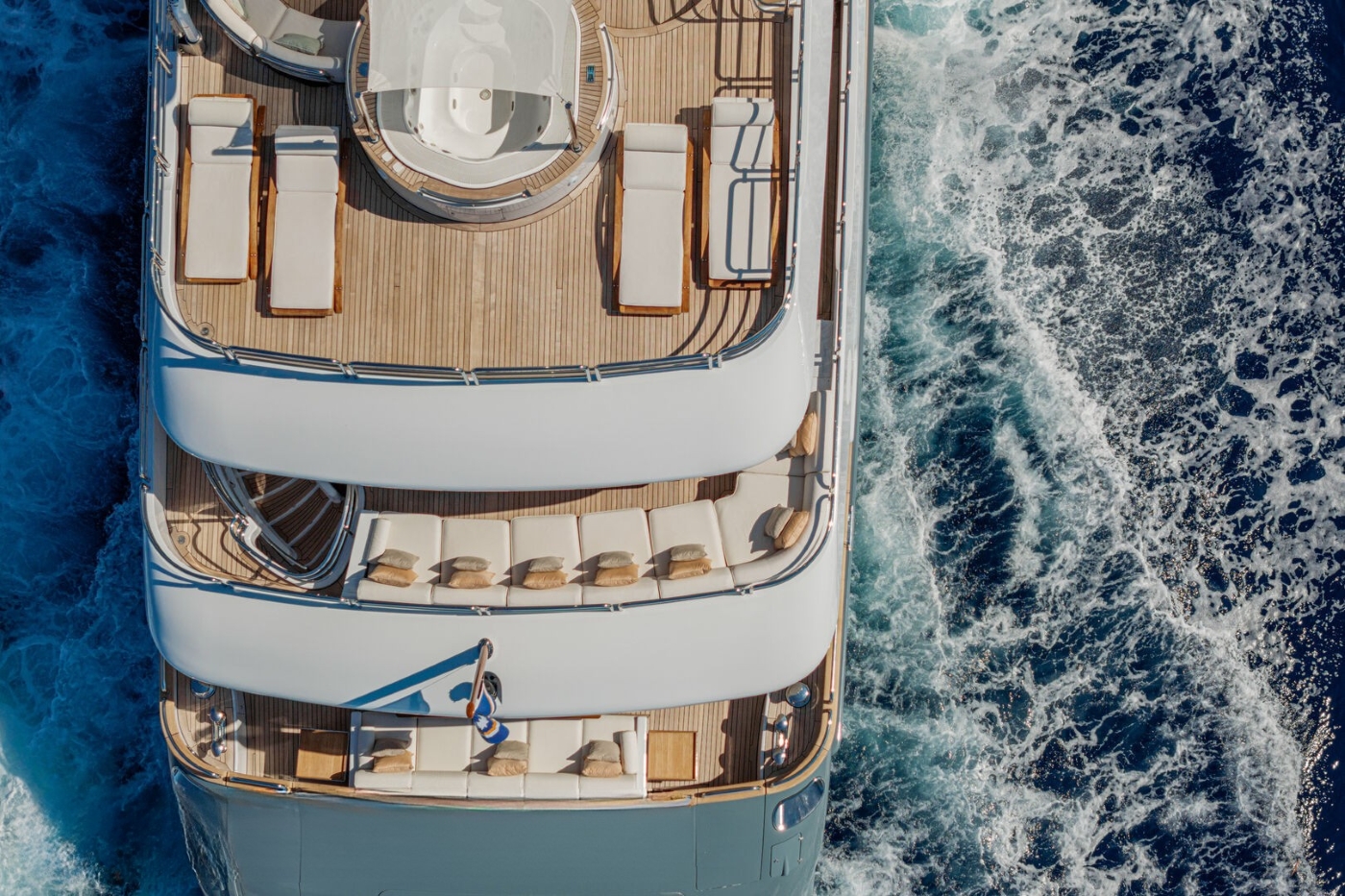 Aft Deck 04.jpg