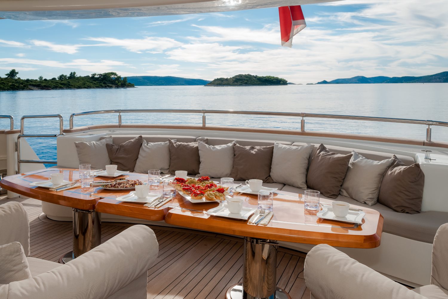 Alfresco dining area   00006.jpg