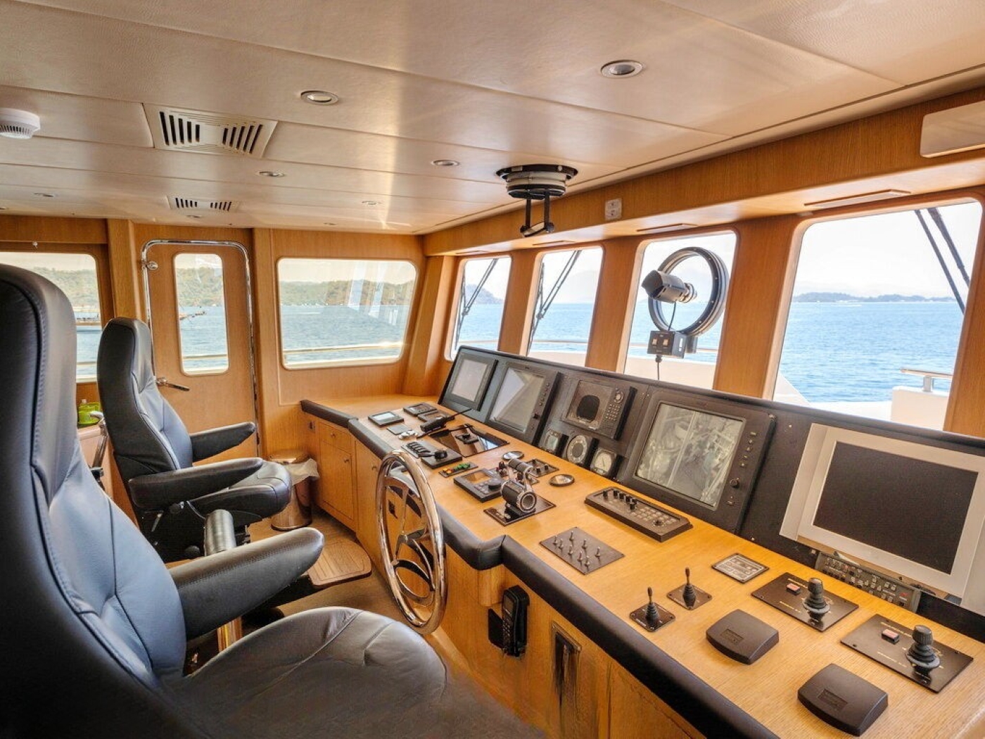 Captains Area  023.jpg