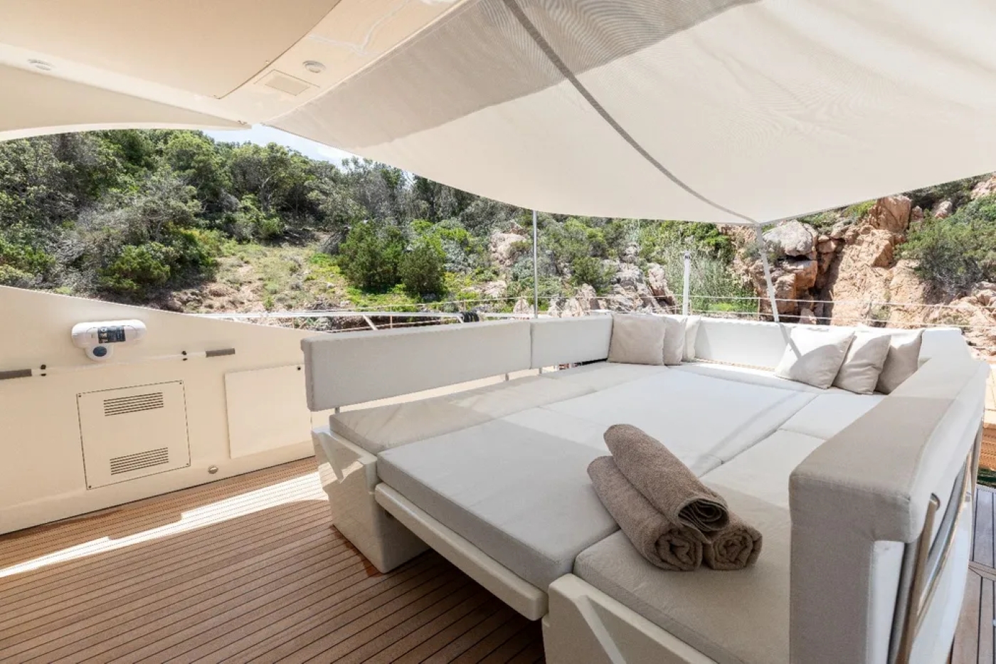 Exterior Relaxation Area  02.jpg