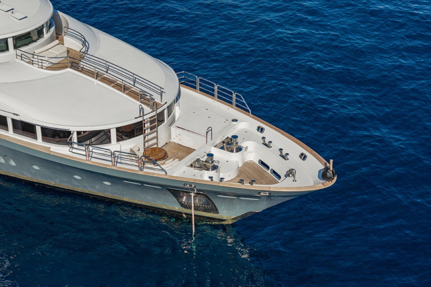 Foredeck 02.jpg