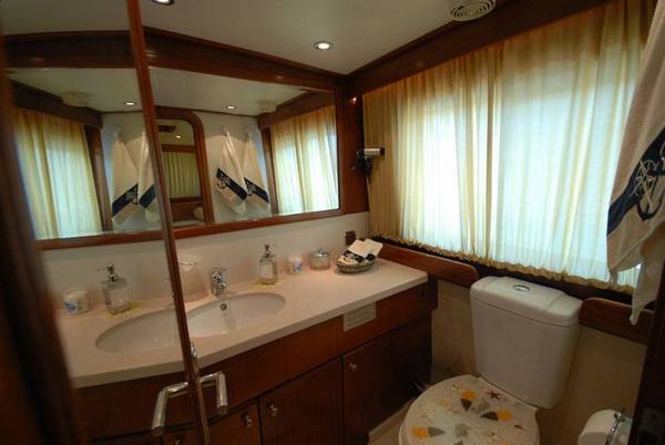 Guest Cabin 00009.jpg