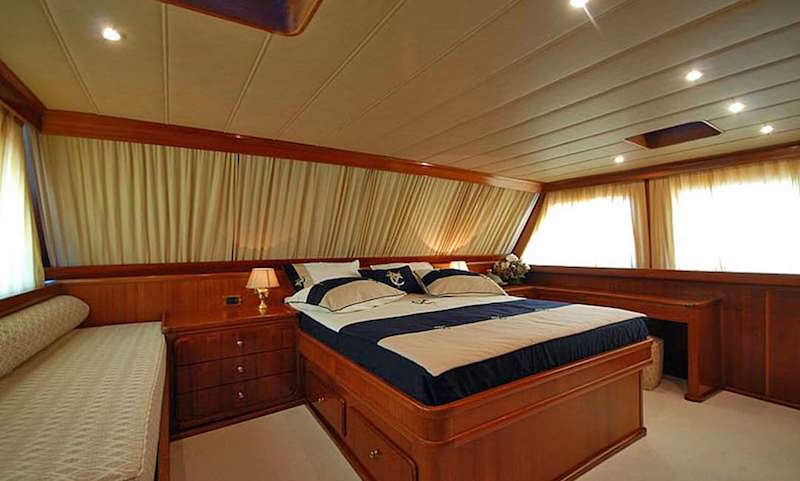 Guest Cabin 00018.jpg