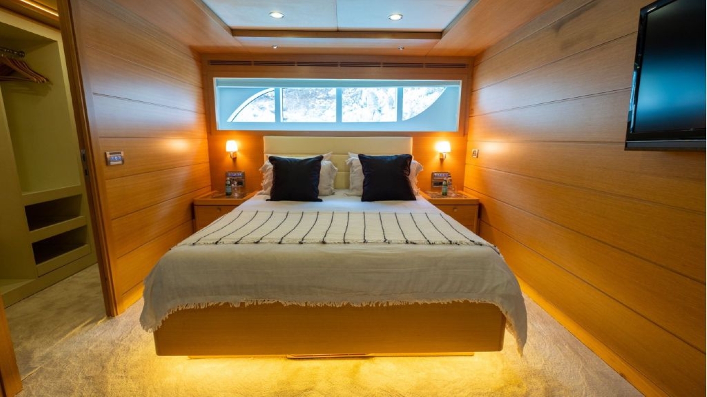 Guest Suite 041.jpg