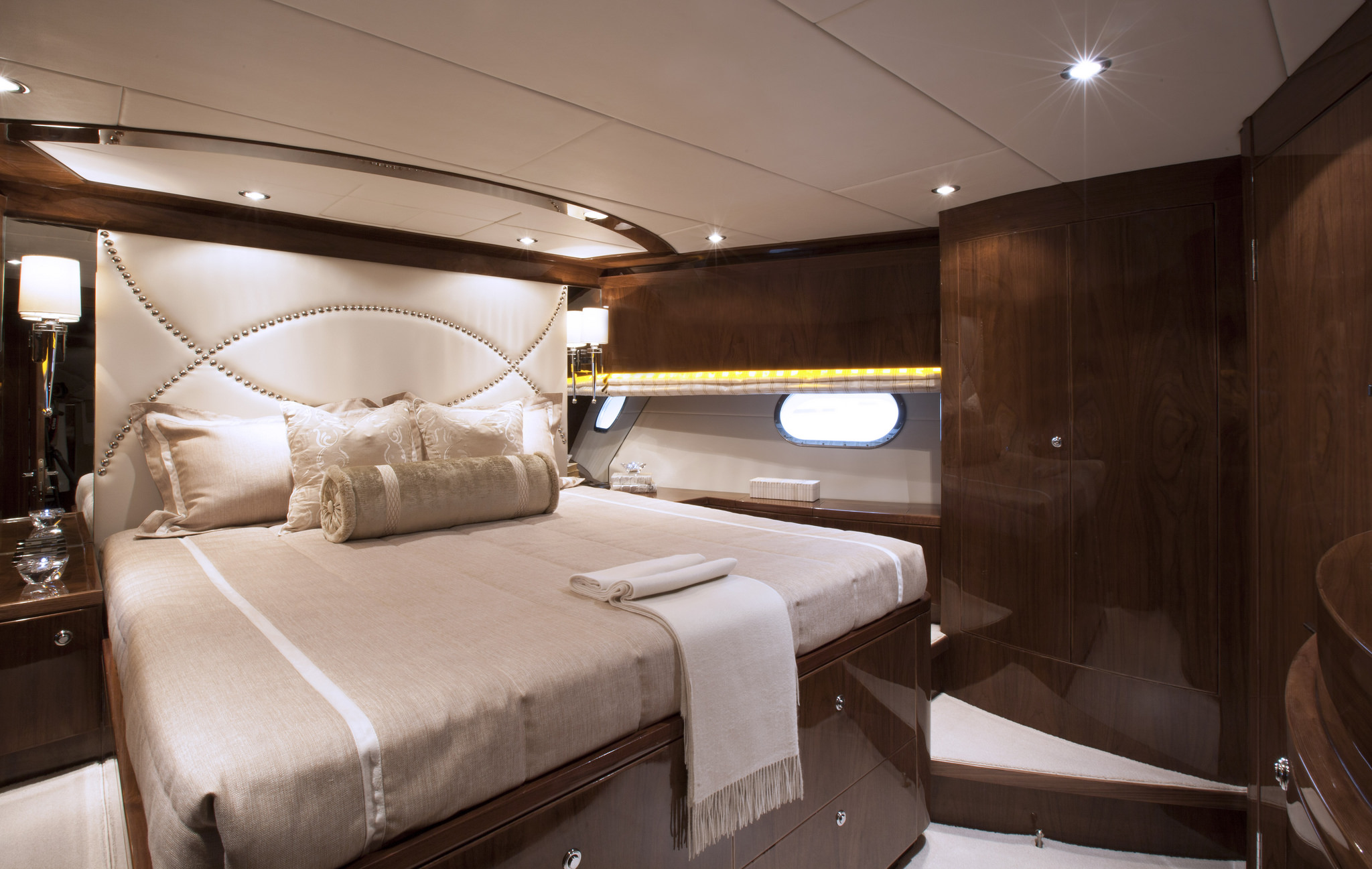 Guest cabin 00019.jpg