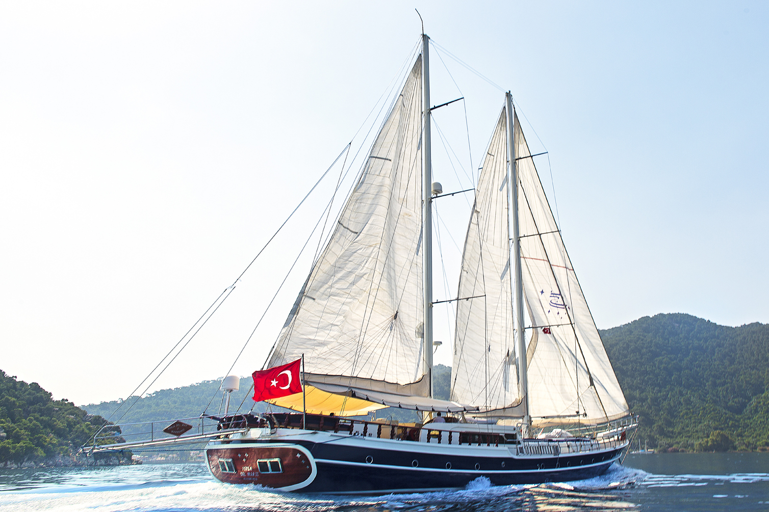 Gulet PERLA DEL MAR II - sailing 3.jpg