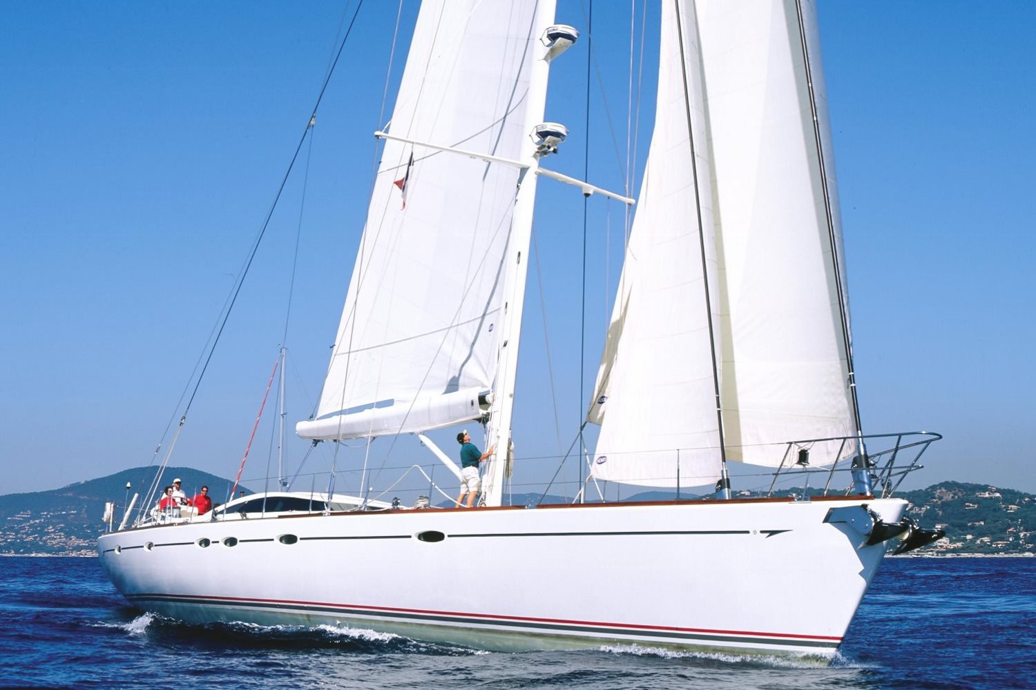 HAVANA OF LONDON - sailing 2.jpg