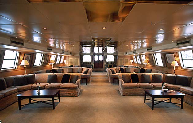 Interior  .jpg