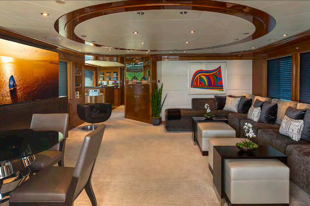 Interior 3.jpg