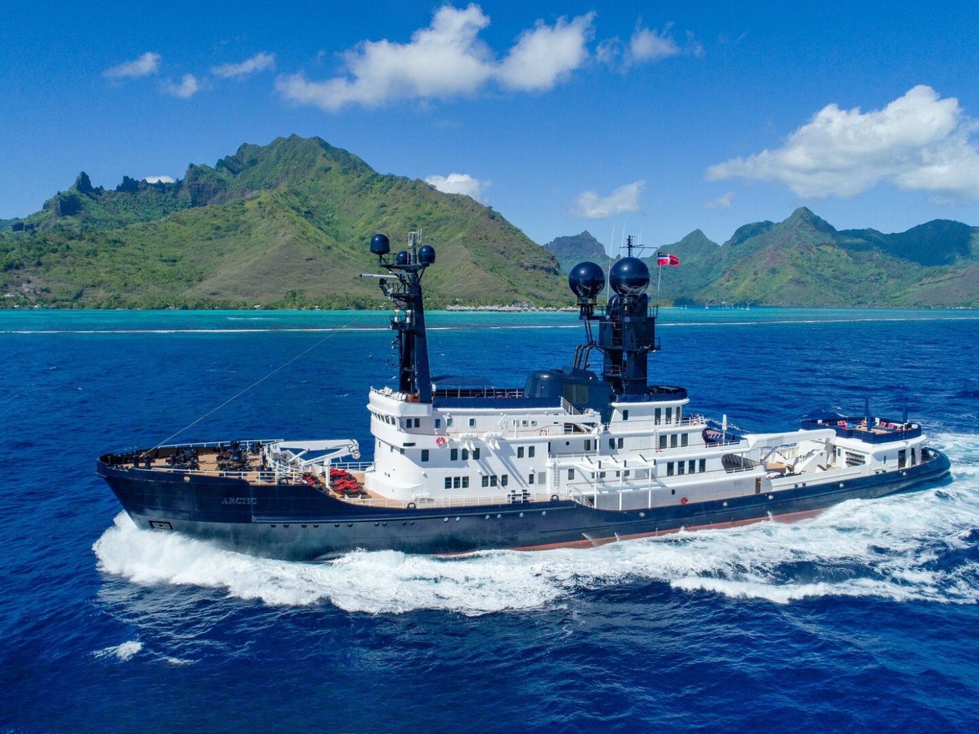 Luxury Superyacht ARCTIC.jpg