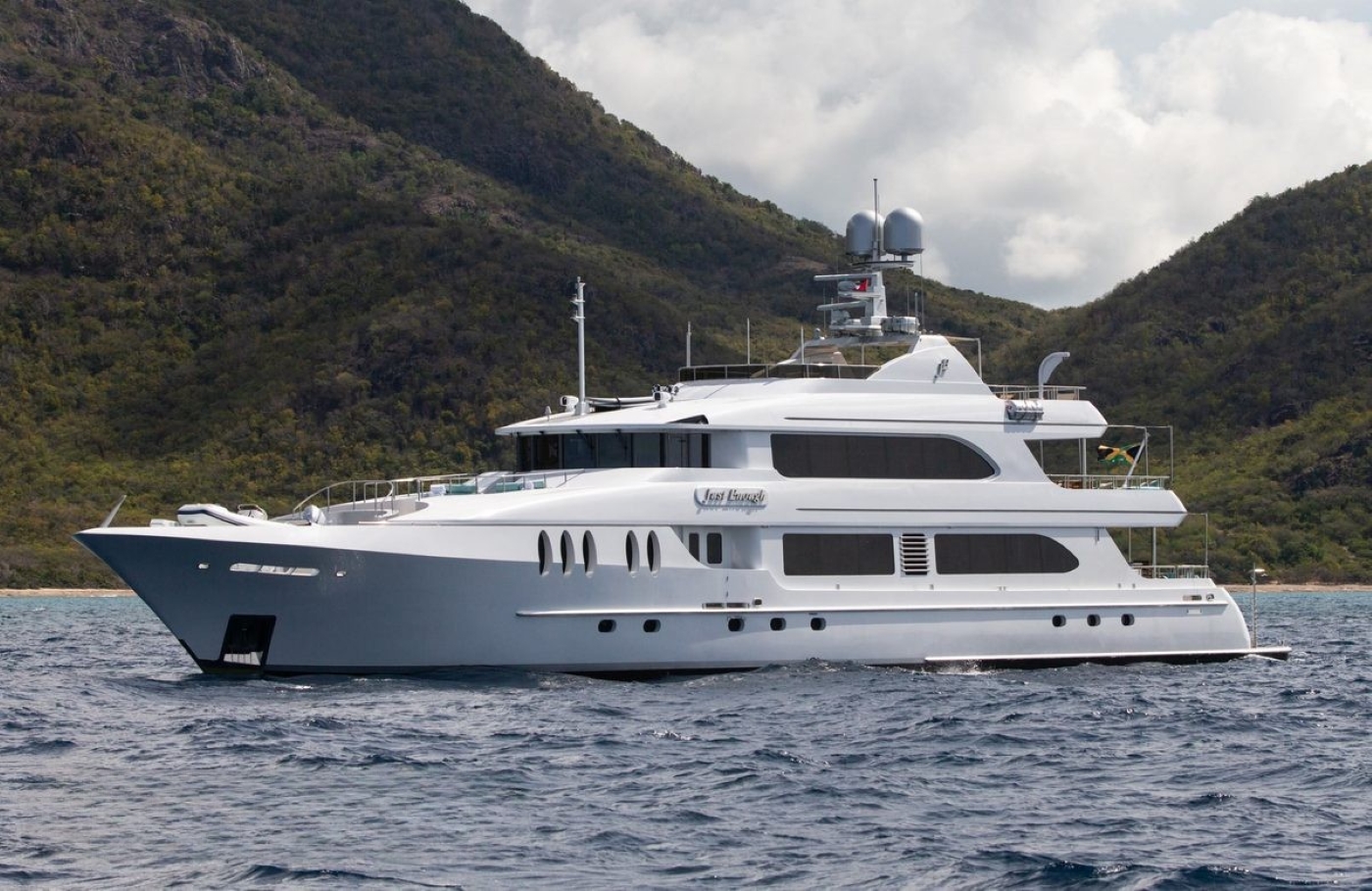 Motor Yacht JUST ENOUGH.jpg