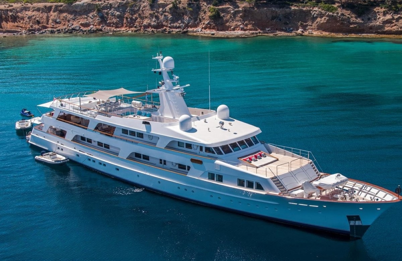 Motor Yacht VICTORY.jpg