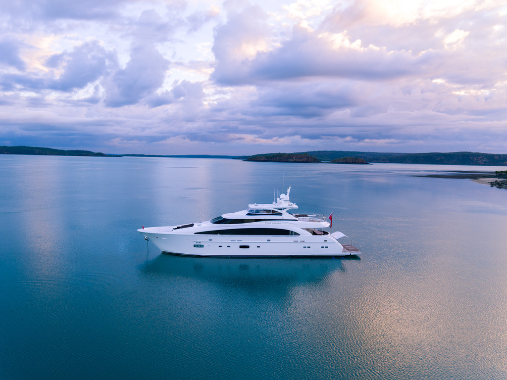 Motor yacht PARADISE.jpg