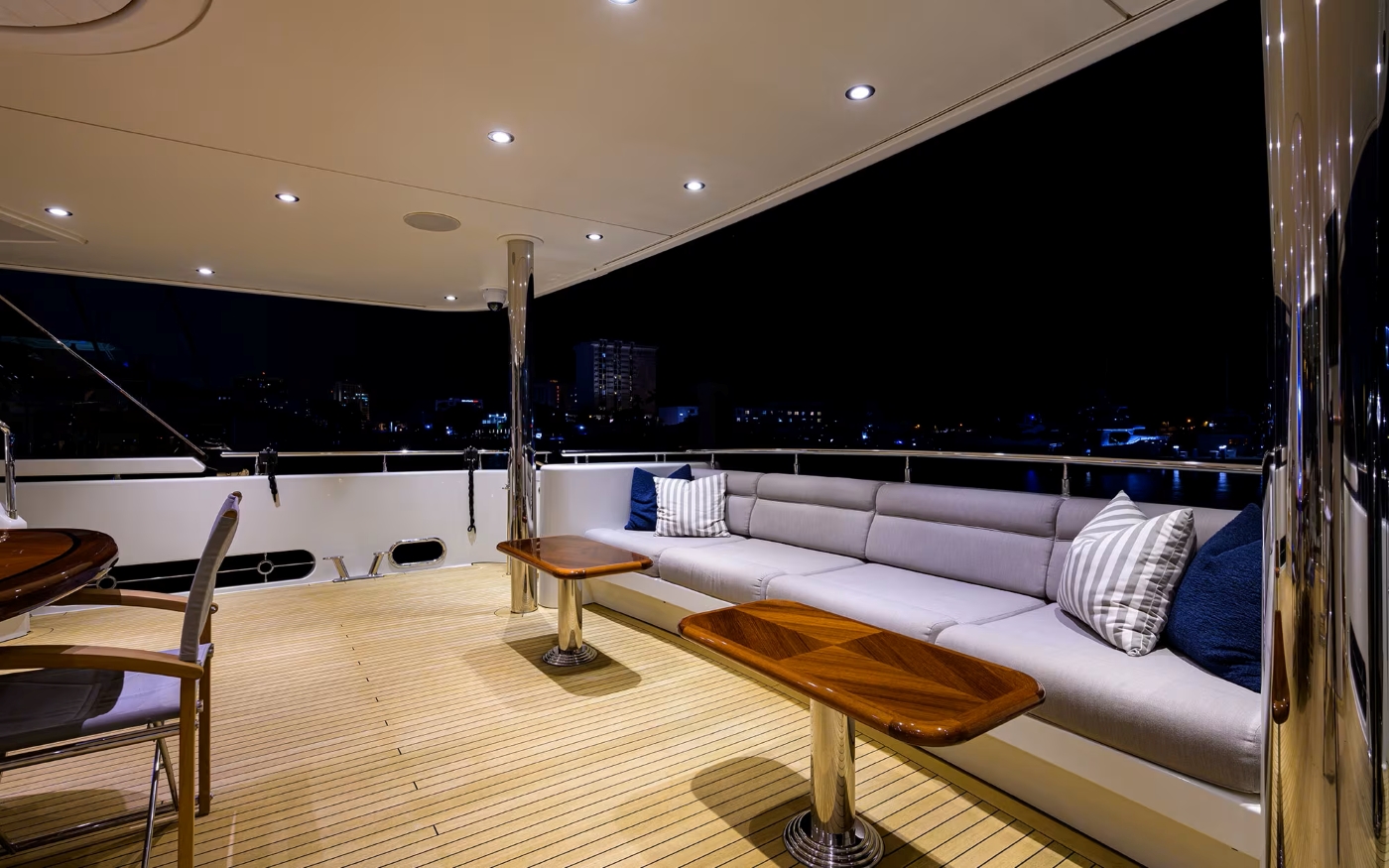 Open deck with sea views.jpg