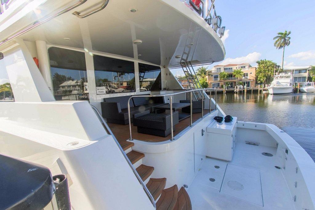 REAR DECK.jpg