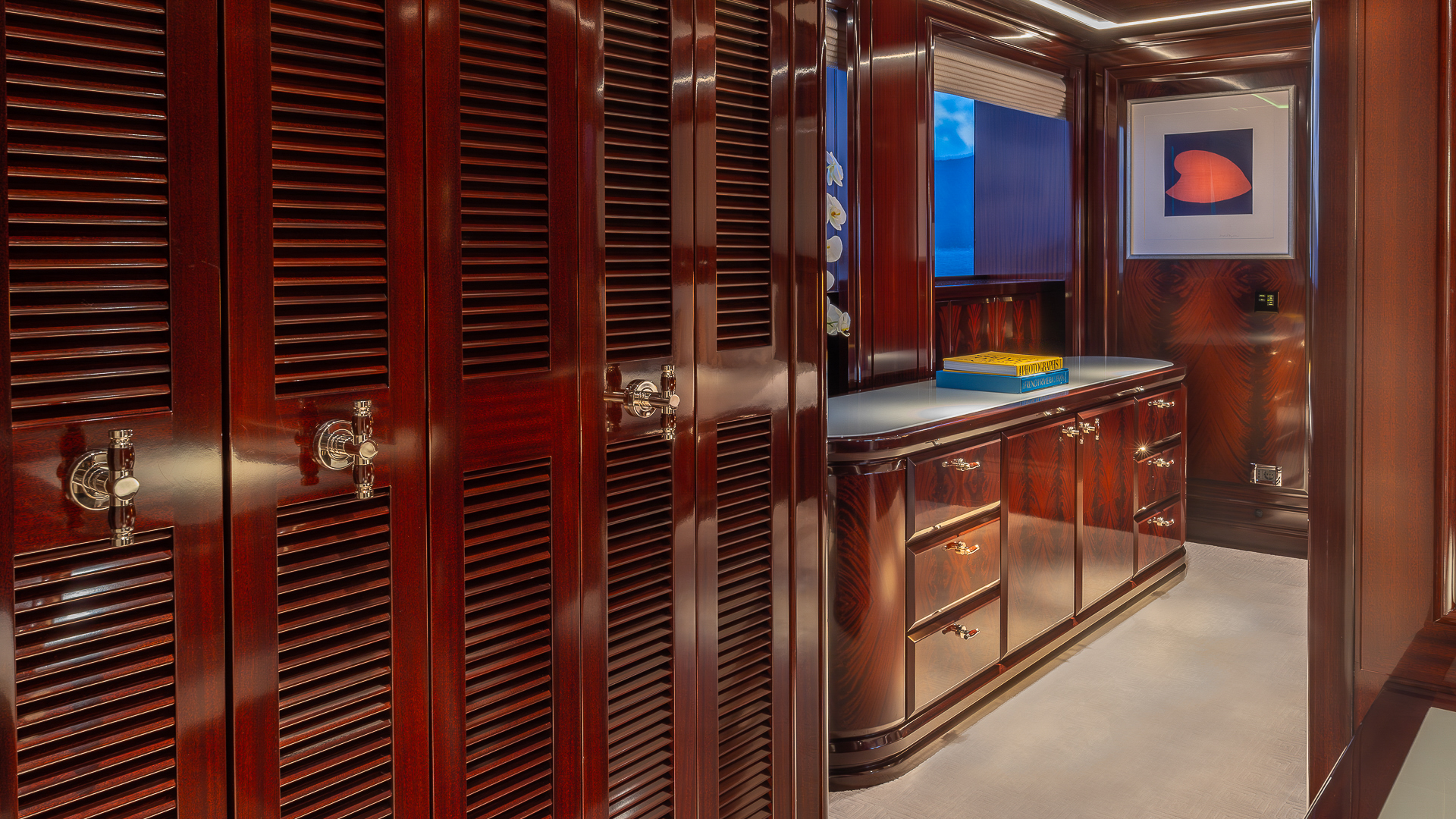 Rock It Master King Suite - wardrobe credit Yachting Image.jpg