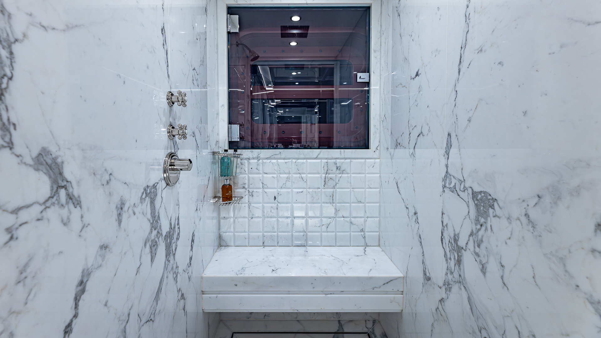 Rock It Twin Guest ensuite bathroom shower credit Yachting Image.jpg
